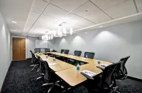 Holiday Inn Express Romulus / Detroit Airport