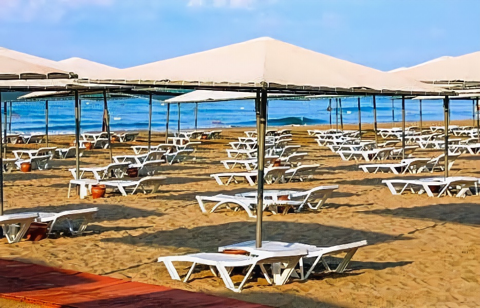 Miramare Beach Hotel