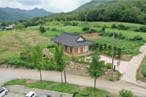 Andong Song GYE Heon Hanok Stay فنادق في أندونغ-سي