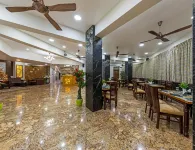 Hotel Blooming Soul Отели в г. Колхапур