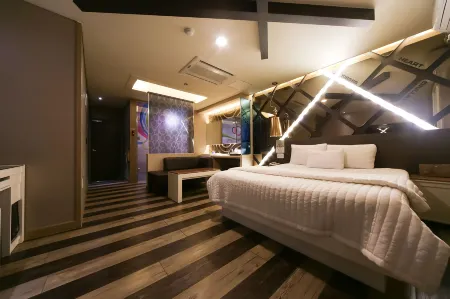 Gyeongju Joy Отели рядом с достопримечательностью «Яндон»