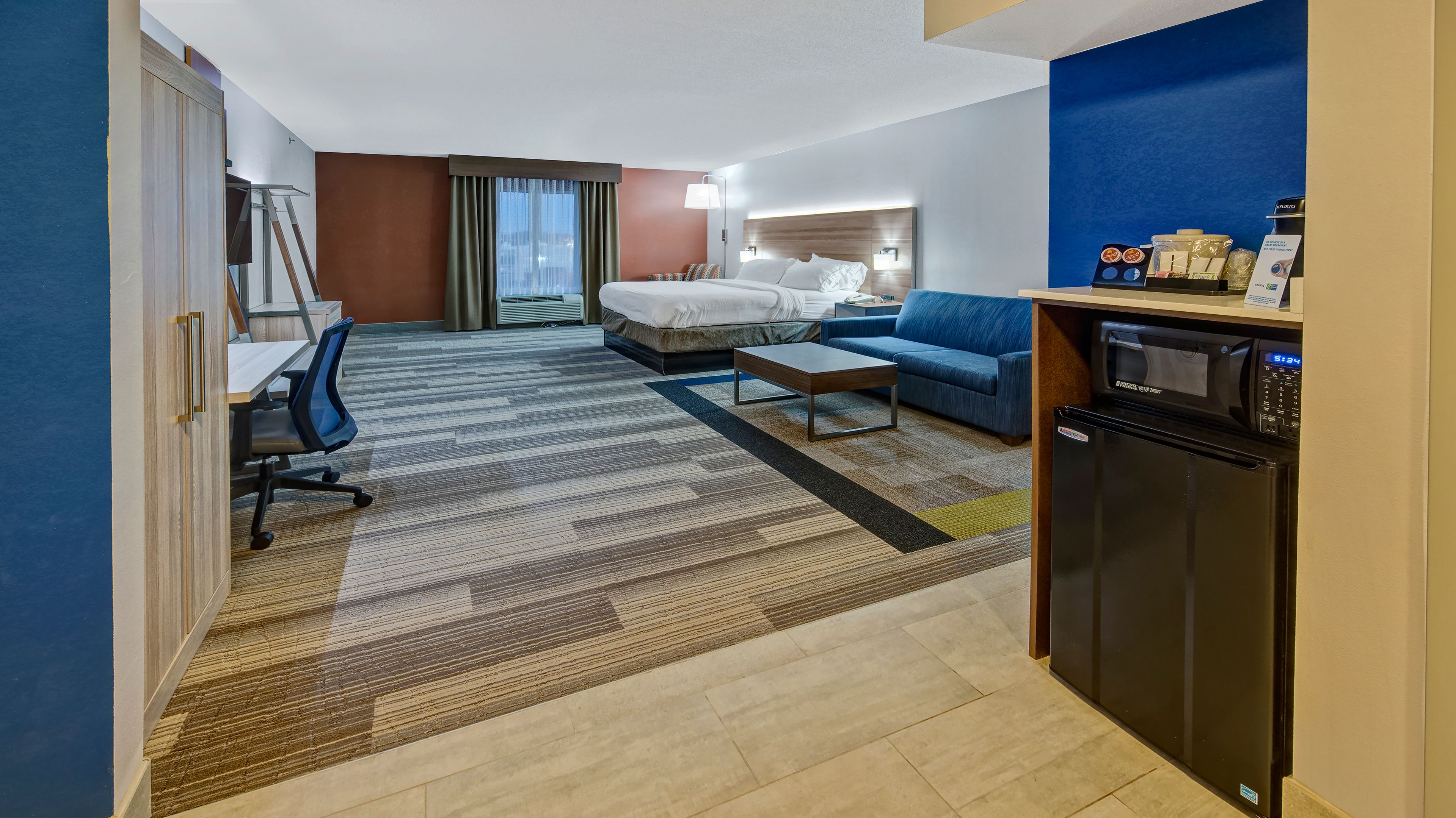 Holiday Inn Express Hotel & Suites London, an Ihg Hotel