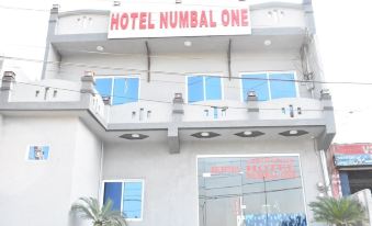 Hotel Numbal One