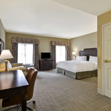 Hampton Inn & Suites Savannah Historic District