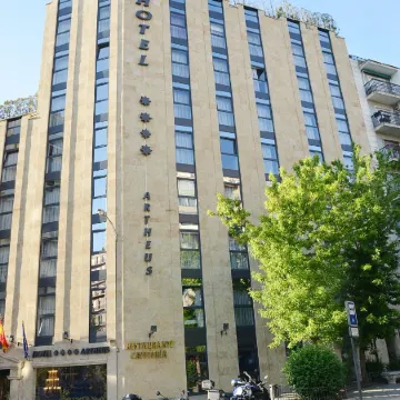 Artheus Carmelitas Salamanca Отели рядом с достопримечательностью «Сан-Эстебан»