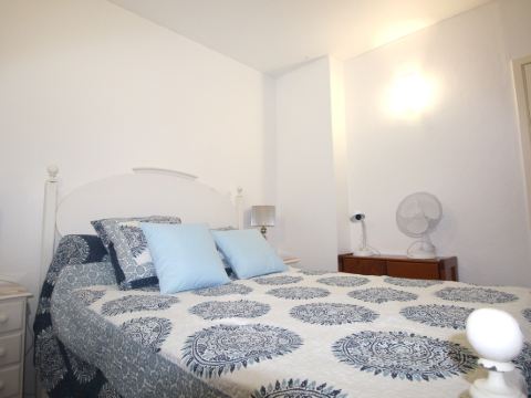 Apt 6 People - Large Private Terrace and Swimming Pool