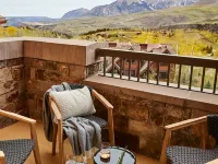 Madeline Hotel & Residences, Auberge Collection - Mountain view