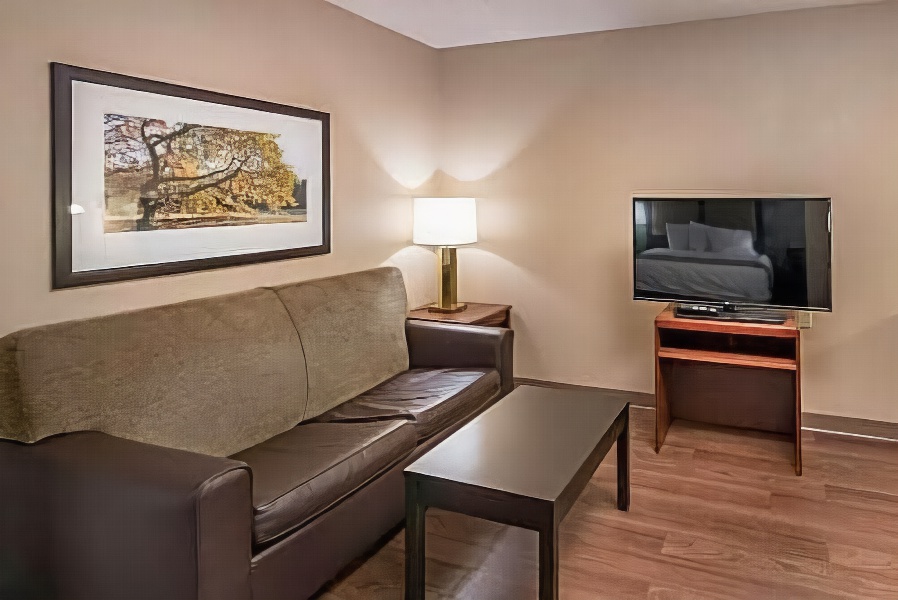 Extended Stay America Suites - Tulsa - Midtown