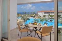 Olympic Lagoon Resort Paphos - Romantische