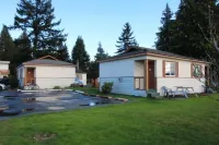 Skylite Motel Hotels in Nanaimo G