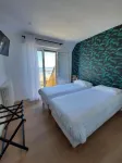 Louis Hotel