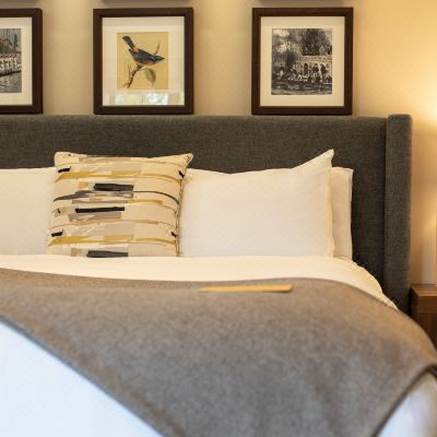Deluxe King Room VOCO OXFORD THAMES Promo Code