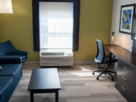Holiday Inn Express & Suites CONOVER (HICKORY AREA) by IHG Hotels in Conover
