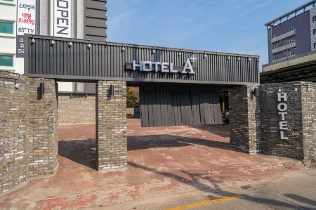 Hotel A Plus (A+) in Sanjeong-Dong, Jeonju