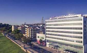 Mercure Lisboa Almada Hotel