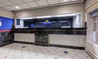 Days Inn by Wyndham Sandusky / Cedar Point