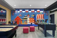 Tru by Hilton Stoughton - 3-Star