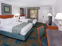 La Quinta Inn by Wyndham Austin Oltorf Hotels near SoCo District