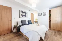 14-16 Grosvenor Street Luxury Apartments Hotels in Eccleston