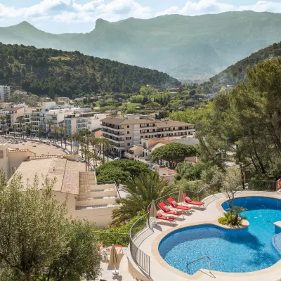 Pure Salt Port de Sóller Отели рядом с достопримечательностью «Пляж Порт-де-Сольер»