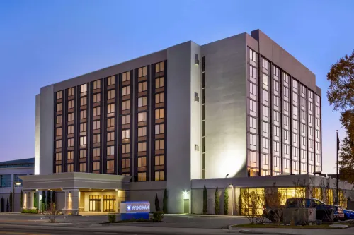 Wyndham Fort Smith City Center Hotels in Fort Smith