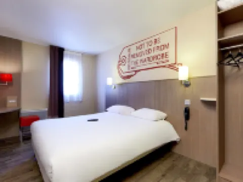 Kyriad Cholet Hoteles en Cholet