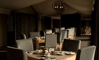 Kingfisher Retreat by Sharjah Collection