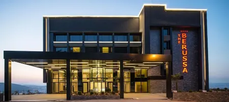 The Berussa Hotel Отели в г. Dagyenice Mahallesi