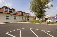 Premier Inn Weston-Super-Mare (Lympsham) Các khách sạn ở Rooks Bridge