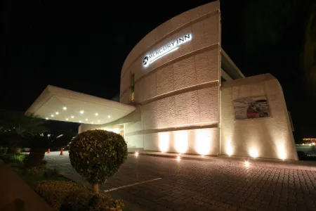 Hotel Mercury Inn Отели в г. Керетаро