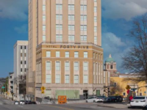 Hotel Forty Five, Macon, a Tribute Portfolio Hotel マコンのホテル