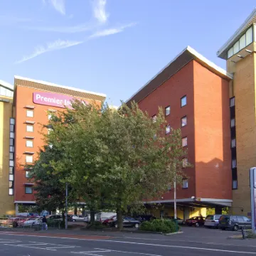 Southampton City Centre Hotels near Southampton Guildhall