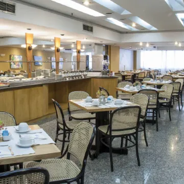 Copacabana Mar Hotel Отели рядом с достопримечательностью «Пляж Леме»