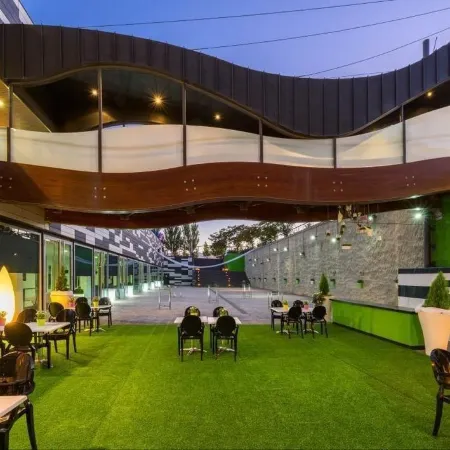 Hotel Zentral Ave