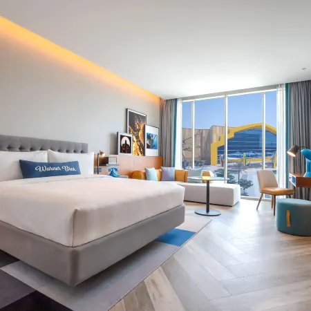 The WB Abu Dhabi Hotel, Curio Collection by Hilton
