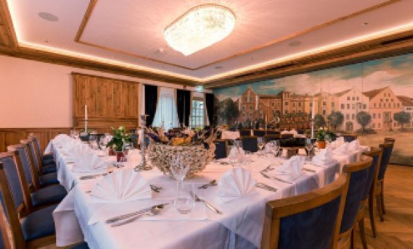 Hotel & Gaststätte zum Erdinger Weißbräu - Housity