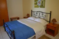 Hotel Oasis