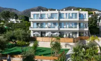 Resol Hotel - 4-Star