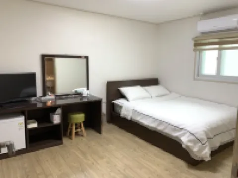 Gyeongju Roamers Stay Hotels in 