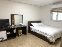 Gyeongju Roamers Stay Hotel di 