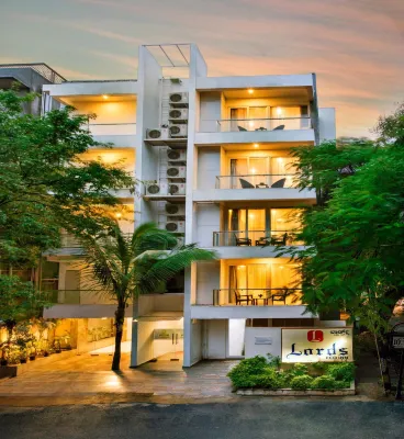 Lords Eco Inn Bengaluru Jayanagar Hotels near Lalbagh Botanical Garden
