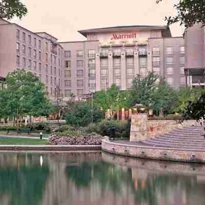 Dallas/Plano Marriott at Legacy Town Center Hotel Exterior