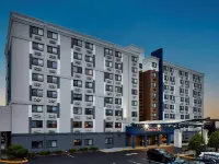 Hampton Inn by Hilton Newark Airport Hotels near Newark Liberty International Airport