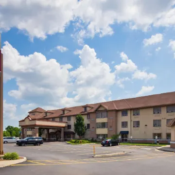 Best Western Plus Burlington Inn  Suites
