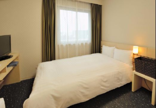 도미 인 아키타의 깔끔한 로비 모습