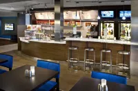 菲什基爾萬豪萬怡飯店 - 酒吧