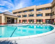 Baymont by Wyndham Ontario Hotels in Upland