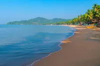 Cocos Beach Resort Hotels in Pololem