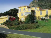 科羅娜城堡飯店 住宿飯店