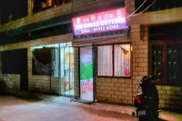 Om Shree Cottage Hotels in 